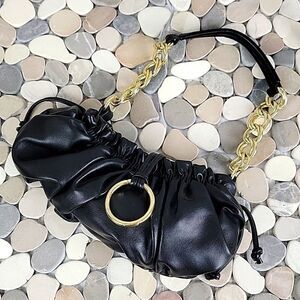 Metro 7 faux leather pouch crossbody